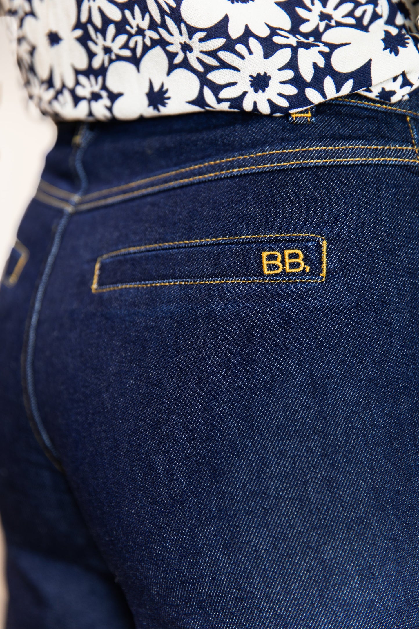 Pantalon flare brut - Milan