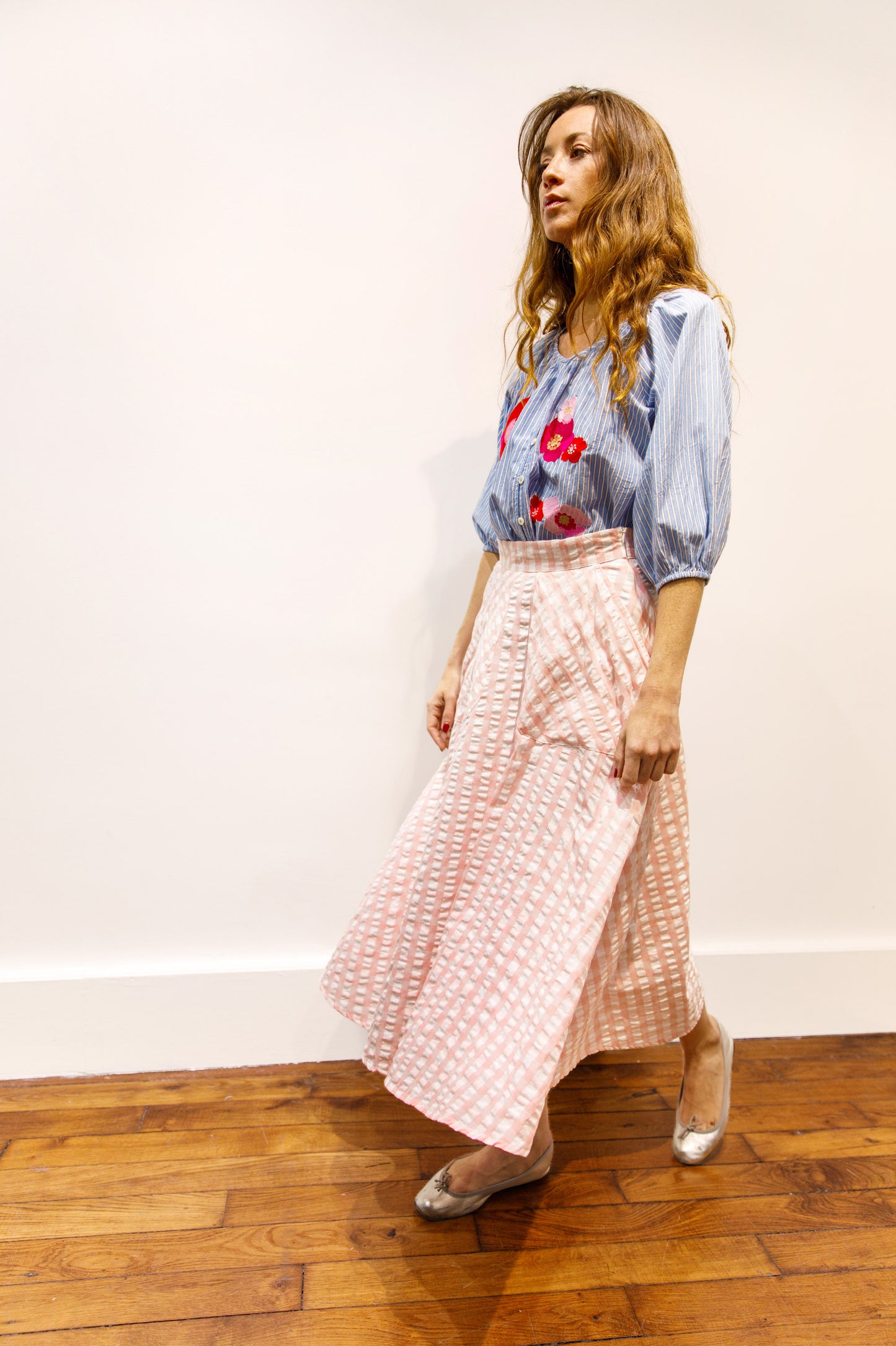 Jupe midi seersucker rose – Parasola